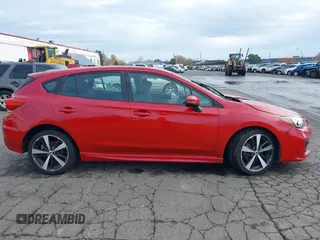 2017 Subaru Impreza Special Sports z VIN 4S3GTAM69H3738965, wystawiony jako IAAI lot #40927994 z przebiegiem 69 531 mil mil oraz . Historia ofert i sprzedaży dostępna na DreamBid. Obrazek 13.