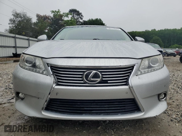 2014 Lexus ES 330 with VIN JTHBK1GG5E2139661, listed as a Copart auction lot 56779595 with 145,277 mi miles and Salvage title. Bid and sale history available at DreamBid. Image 5.