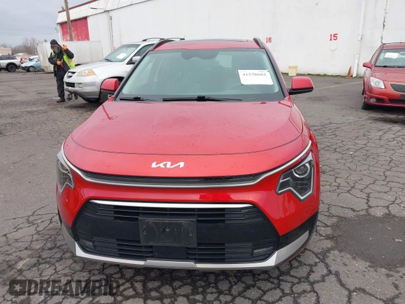 2023 Kia Niro EX with VIN KNDCR3LE8P5040383, listed as a IAAI auction lot 41538602 with 32,494 mi miles. Bid and sale history available at carsss.com. Image 12.