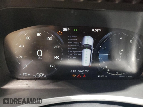 2020 Volvo XC90 Momentum with VIN YV4A221K7L1571054, listed as a Copart auction lot 88406735 with 153,338 mi miles and Salvage Title. Bid and sale history available at DreamBid. Image 9.