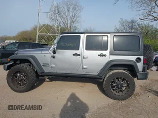 2016 Jeep Wrangler Unlimited Sport z VIN 1C4HJWDGXGL328531, wystawiony jako IAAI lot #42056907 z przebiegiem 75 871 mil mil oraz . Historia ofert i sprzedaży dostępna na DreamBid. Obrazek 14.