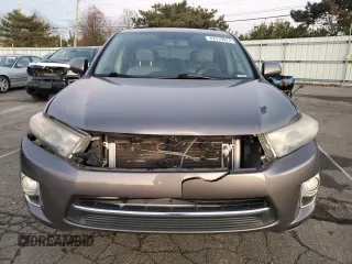 2012 Toyota Highlander Hybrid Limited with VIN JTEDC3EH4C2009197, listed as a Copart auction lot 82310974 with 164,388 mi miles and Salvage Title. Bid and sale history available at carsss.com. Image 5.