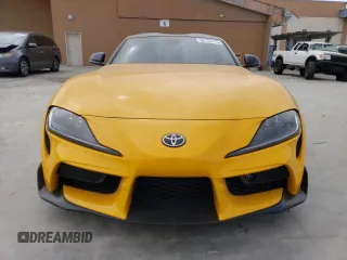 2021 Toyota Supra 3.0 z VIN WZ1DB0C09MW045272, wystawiony jako Copart lot #66185113 z przebiegiem 18 664 mil mil oraz . Historia ofert i sprzedaży dostępna na DreamBid. Obrazek 5.