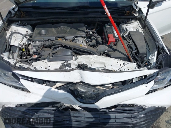 2019 Toyota Camry LE z VIN 4T1B11HKXKU237605, wystawiony jako IAAI lot #42248386 z przebiegiem 70 235 mil mil oraz . Historia ofert i sprzedaży dostępna na DreamBid. Obrazek 10.