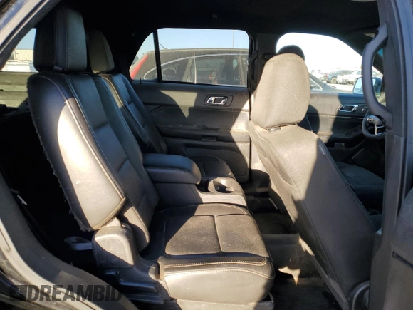 2016 Ford Utility Police Interceptor with VIN 1FM5K8AR0GGB54975, listed as a Copart auction lot 77045124 with 0 mi miles and Salvage Title. Bid and sale history available at carsss.com. Image 11.