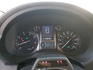 2015 Lexus GX 460 Luxury with VIN JTJJM7FX9F5100581, listed as a Copart auction lot 41555565 with 228,698 mi miles and Salvage title. Bid and sale history available at DreamBid. Image 9.