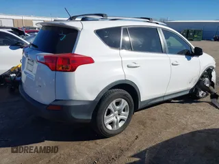 2013 Toyota RAV4 LE with VIN JTMZFREV5D5015987, listed as a IAAI auction lot 41406133 with 188,411 mi miles. Bid and sale history available at carsss.com. Image 4.