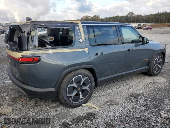 2023 Rivian R1S Launch Edition z VIN 7PDSGABL9PN022280, wystawiony jako Copart lot #83526124 z przebiegiem 51 mil mil oraz Szkoda całkowita • Salvage title. Historia ofert i sprzedaży dostępna na DreamBid. Obrazek 3.
