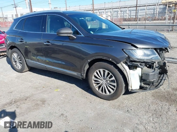 2017 Lincoln MKX Select with VIN 2LMPJ6KR9HBL37562, listed as a IAAI auction lot 41857375 with 103,678 mi miles. Bid and sale history available at carsss.com. Image 1.