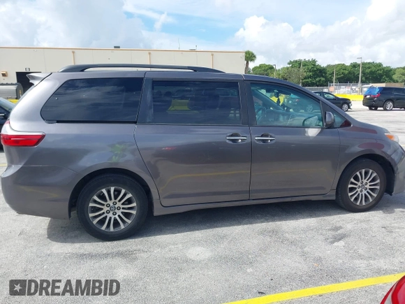 2019 Toyota Sienna XLE Auto Access Seat with VIN 5TDYZ3DC3KS980743, listed as a IAAI auction lot 42753501 with 147,122 mi miles and . Bid and sale history available at DreamBid. Image 13.