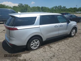 2023 Kia Carnival LX with VIN KNDNB4H30P6265160, listed as a Copart auction lot 60125244 with 30,951 mi miles and Non Repairable. Bid and sale history available at carsss.com. Image 3.