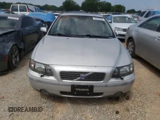 2004 Volvo S60 with VIN YV1RS61T242373543, listed as a Copart auction lot 61378164 with 121,430 mi miles and Salvage Title. Bid and sale history available at carsss.com. Image 5.