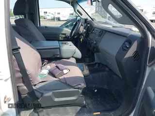 2016 Ford F-250 Lariat with VIN 1FT7W2BT4GEB62761, listed as a IAAI auction lot 42350809 with 261,475 mi miles and . Bid and sale history available at DreamBid. Image 5.