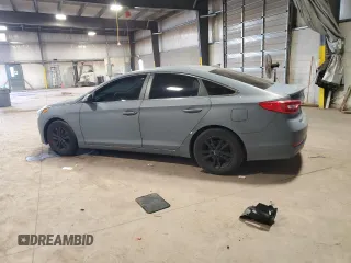 2017 Hyundai Sonata 2.4L z VIN 5NPE24AF4HH492833, wystawiony jako Copart lot #54336935 z przebiegiem 123 151 mil mil oraz Szkoda całkowita • Salvage title. Historia ofert i sprzedaży dostępna na DreamBid. Obrazek 2.
