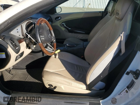 2007 Mercedes-Benz SLK-Class 3.0L with VIN WDBWK54F67F152564, listed as a Copart auction lot 41885365 with 136,566 mi miles and Salvage Title. Bid and sale history available at carsss.com. Image 7.