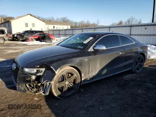 2014 Audi S5 Premium Plus with VIN WAUCGAFR8EA069098, listed as a Copart auction lot 42747945 with 90,719 mi miles and Salvage Title. Bid and sale history available at carsss.com. Image 1.