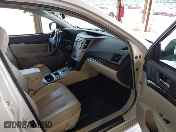 2014 Subaru Legacy Limited with VIN 4S3BMBL64E3014398, listed as a IAAI auction lot 42441723 with 191,132 mi miles and . Bid and sale history available at DreamBid. Image 5.