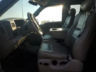2001 Ford Super Duty F-250 XL with VIN 1FTNX21S01EC46290, listed as a Copart auction lot 71470684 with 124,897 mi miles and Clean Title. Bid and sale history available at carsss.com. Image 7.