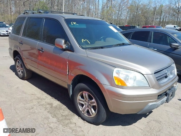 2003 Honda Pilot EX with VIN 2HKYF18613H527391, listed as a IAAI auction lot 41973453 with 253,652 mi miles. Bid and sale history available at carsss.com. Image 1.
