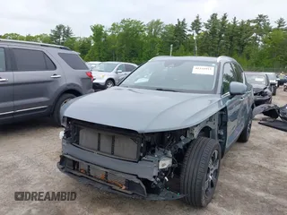 2021 Volvo XC40 Inscription with VIN YV4162UL2M2432602, listed as a IAAI auction lot 42331915 with 54,195 mi miles and . Bid and sale history available at DreamBid. Image 2.