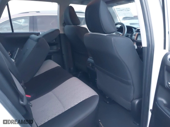 2019 Toyota 4Runner SR5 with VIN JTEZU5JR0K5211223, listed as a IAAI auction lot 41173044 with 49,904 mi miles. Bid and sale history available at carsss.com. Image 8.
