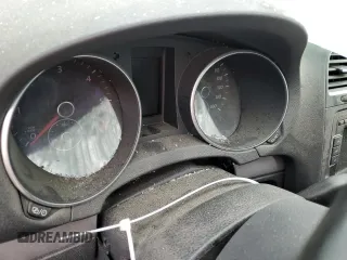 2014 Volkswagen Golf TDI w/Sunroof & Nav z VIN WVWDM7AJ3EW007700, wystawiony jako Copart lot #79607154 z przebiegiem Nie podano mil oraz Szkoda całkowita • Salvage title. Historia ofert i sprzedaży dostępna na DreamBid. Obrazek 9.