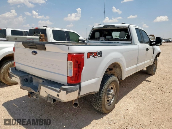 2021 Ford F-350 с VIN 1FD8X3B63MED00301, выставлен на аукционе Copart как лот 57271605 с пробегом Не указан миль и Списание • Salvage title. История ставок и продаж доступна на DreamBid. Изображение 3.