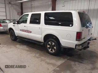 2000 Ford Excursion XLT with VIN 1FMNU41S1YEB10342, listed as a IAAI auction lot 42068928 with 202,584 mi miles and . Bid and sale history available at DreamBid. Image 3.