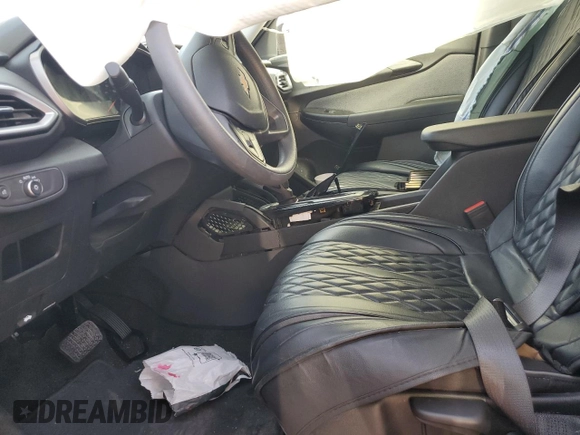 2023 Chevrolet TrailBlazer LS with VIN KL79MMS2XPB016672, listed as a Copart auction lot 70902684 with 17,721 mi miles and Salvage Title. Bid and sale history available at DreamBid. Image 7.