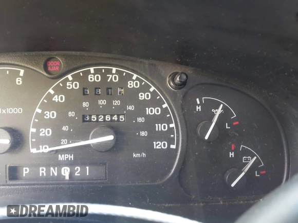 2001 Ford Explorer XLT with VIN 1FMZU63P71ZA76721, listed as a IAAI auction lot 42601740 with 352,645 mi miles and . Bid and sale history available at DreamBid. Image 7.
