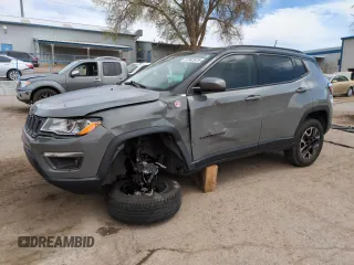 2019 Jeep Compass Trailhawk z VIN 3C4NJDDB7KT849344, wystawiony jako Copart lot #52942675 z przebiegiem 10 544 mil mil oraz Szkoda całkowita • Salvage title. Historia ofert i sprzedaży dostępna na DreamBid. Obrazek 1.