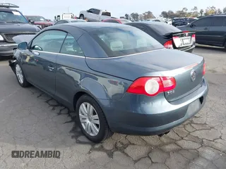 2008 Volkswagen Eos Turbo с VIN WVWBA71F28V015647, выставлен на аукционе IAAI как лот 41473226 с пробегом 149 394 миль миль и . История ставок и продаж доступна на DreamBid. Изображение 3.