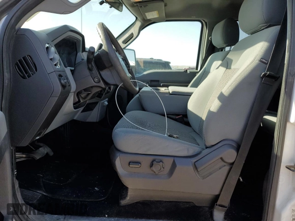 2015 Ford F-350 Platinum with VIN 1FT8W3BT1FEB69255, listed as a Copart auction lot 54107025 with 185,875 mi miles and Clean Title. Bid and sale history available at DreamBid. Image 7.