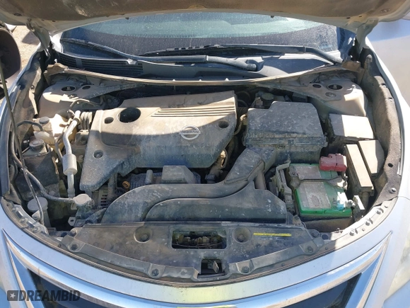 2015 Nissan Altima 2.5 with VIN 1N4AL3AP0FN898528, listed as a IAAI auction lot 41452427 with 159,192 mi miles. Bid and sale history available at carsss.com. Image 10.