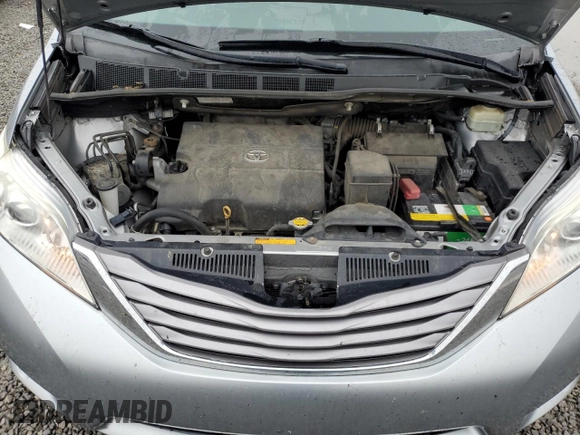 2016 Toyota Sienna XLE with VIN 5TDYK3DC1GS740781, listed as a Copart auction lot 51853925 with 132,599 mi miles and Salvage Title. Bid and sale history available at carsss.com. Image 12.