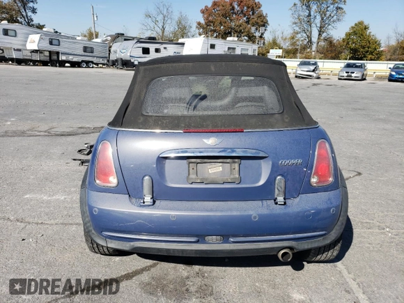 2006 MINI Convertible с VIN WMWRF33556TF64247, выставлен на аукционе Copart как лот 88324875 с пробегом Не указан миль и На запчасти • Non repairable. История ставок и продаж доступна на DreamBid. Изображение 6.