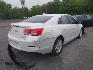 2015 Chevrolet Malibu LT with VIN 1G11C5SL2FU117055, listed as a IAAI auction lot 42128387 with Not Provided miles and . Bid and sale history available at DreamBid. Image 4.