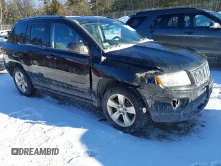 2012 Jeep Compass Sport with VIN 1C4NJDBB5CD685098, listed as a IAAI auction lot 41456429 with 157,334 mi miles. Bid and sale history available at carsss.com. Image 1.
