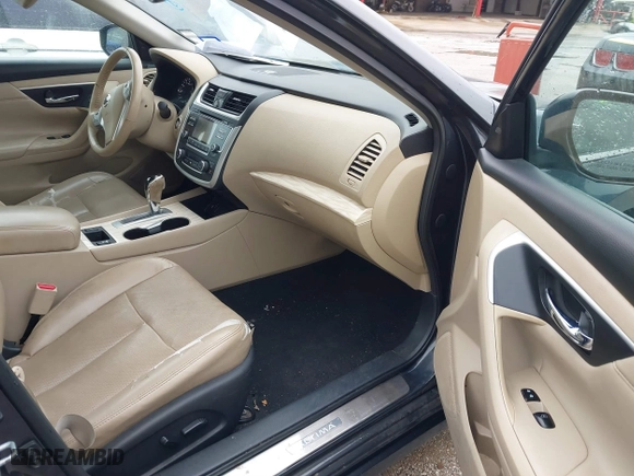 2016 Nissan Altima 2.5 SL with VIN 1N4AL3AP9GC269752, listed as a IAAI auction lot 41550006 with 164,240 mi miles. Bid and sale history available at carsss.com. Image 5.