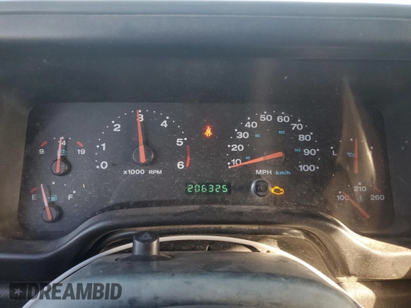 2003 Jeep Wrangler X z VIN 1J4FA39S33P320254, wystawiony jako Copart lot #52392525 z przebiegiem 206 325 mil mil oraz Szkoda całkowita • Salvage title. Historia ofert i sprzedaży dostępna na DreamBid. Obrazek 9.