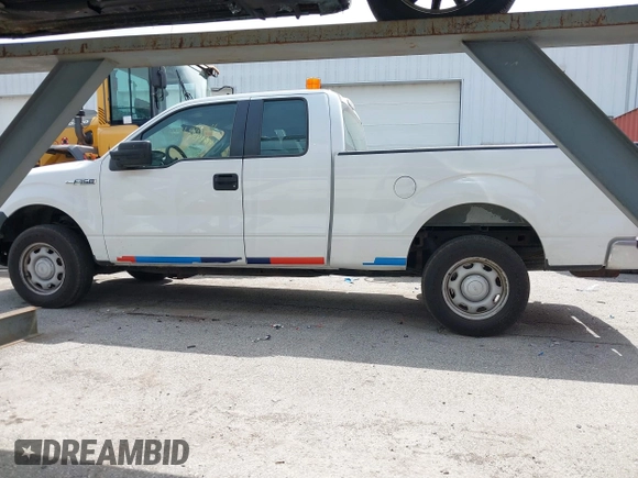 2012 Ford F-150 XL with VIN 1FTEX1EM9CKD38640, listed as a IAAI auction lot 41968454 with 188,557 mi miles. Bid and sale history available at carsss.com. Image 13.