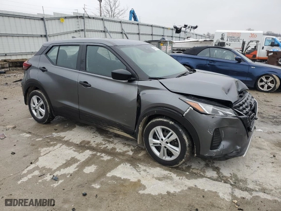 2022 Nissan Kicks S with VIN 3N1CP5BV4NL493550, listed as a Copart auction lot 44982975 with 35,494 mi miles and Salvage Title. Bid and sale history available at carsss.com. Image 4.