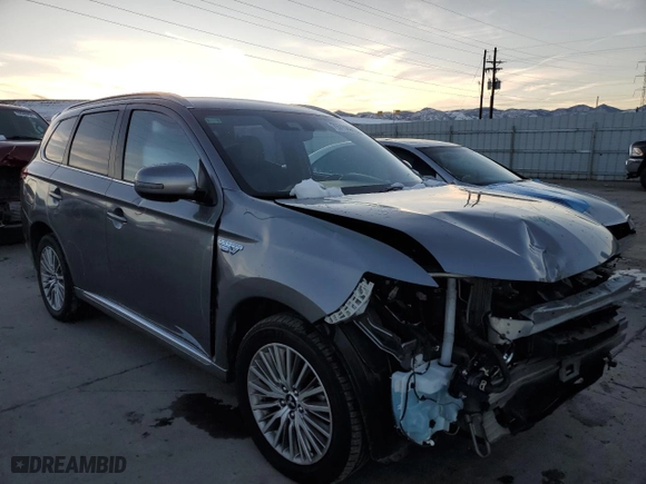 2022 Mitsubishi Outlander PHEV SEL with VIN JA4J2VA77NZ028060, listed as a Copart auction lot 79715654 with 61554 miles and Salvage Title. Bid and sale history available at carsss.com. Image 4.