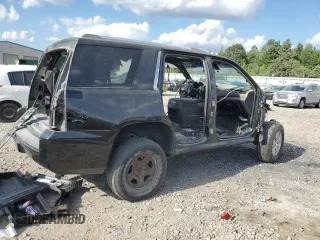 2017 GMC Yukon Denali with VIN 1GKS2CKJ2HR287881, listed as a Copart auction lot 49720255 with 0 mi miles and Salvage Title. Bid and sale history available at carsss.com. Image 3.