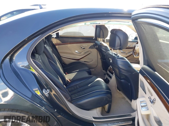 2014 Mercedes-Benz S-Class S 550 with VIN WDDUG8CB0EA040062, listed as a IAAI auction lot 41284147 with 141,060 mi miles. Bid and sale history available at carsss.com. Image 8.