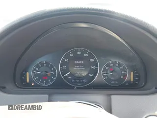 2006 Mercedes-Benz CLK 350 with VIN WDBTK56GX6T069583, listed as a IAAI auction lot 42704123 with 195,516 mi miles and . Bid and sale history available at DreamBid. Image 7.