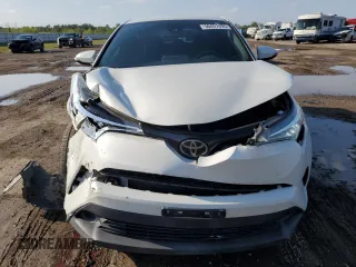 2018 Toyota C-HR XLE with VIN NMTKHMBX0JR011838, listed as a Copart auction lot 50457495 with 108,585 mi miles and Salvage Title. Bid and sale history available at carsss.com. Image 5.