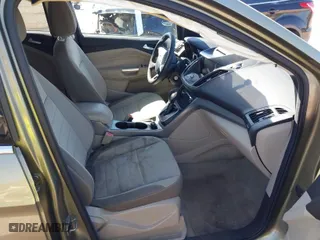 2013 Ford Escape SE with VIN 1FMCU9G92DUB27532, listed as a IAAI auction lot 41642561 with 142,499 mi miles. Bid and sale history available at carsss.com. Image 5.