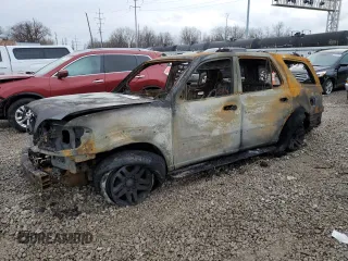 2003 Toyota Sequoia Limited with VIN 5TDBT48A13S192728, listed as a Copart auction lot 46806135 with Not Provided miles and Non Repairable. Bid and sale history available at DreamBid. Image 1.