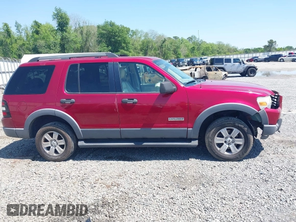 2006 Ford Explorer XLT with VIN 1FMEU73E66UA42910, listed as a IAAI auction lot 41990768 with 176,686 mi miles. Bid and sale history available at carsss.com. Image 13.
